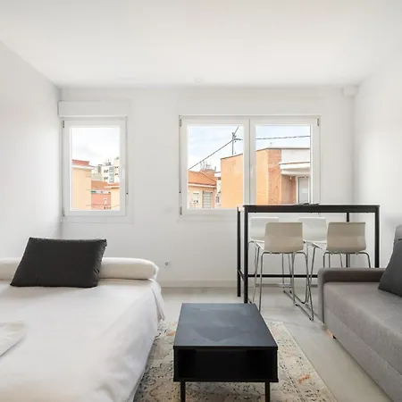 Madrid Riverside Studios Con Parking Incluido Alquiler Temporal-3